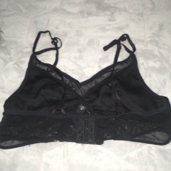 Unpadded Bra - Picture 2 of 2